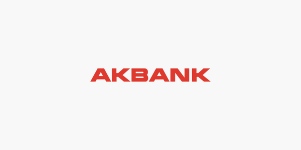 Beyaz arka plan üzerine kırmızı Akbank logosu